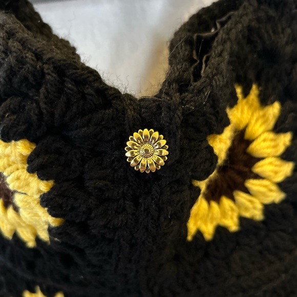 Crochet sunflower bag - Picture 2 of 4
